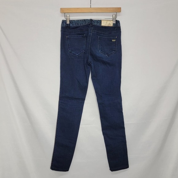 Peace Bird Skinny Leg Floral design - Picture 8 of 13